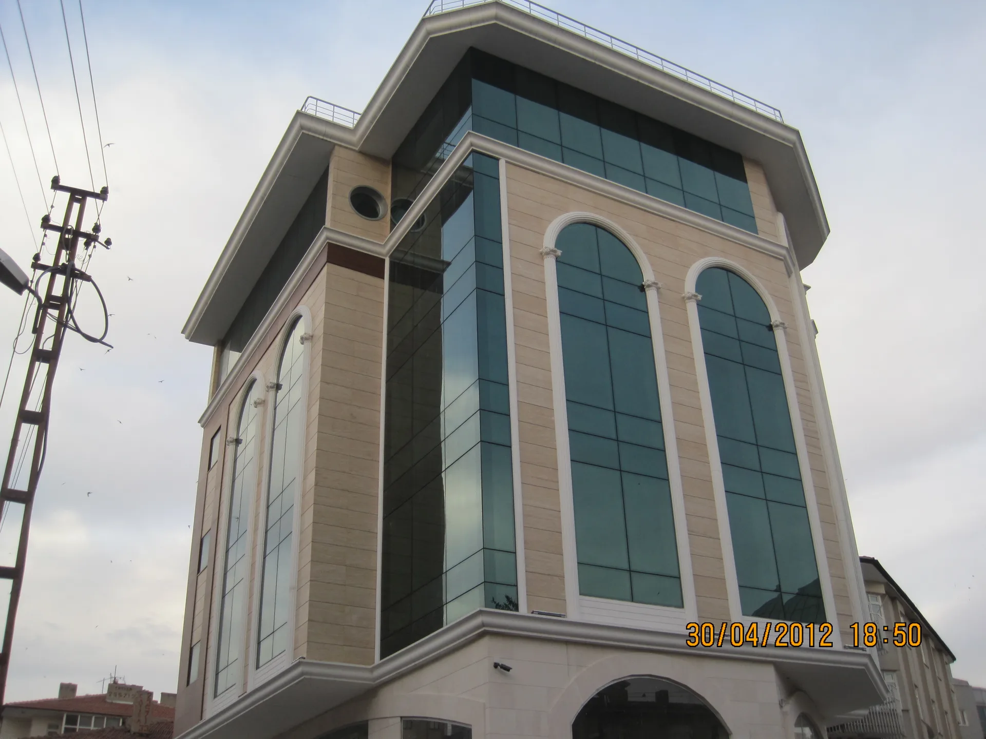 Kurumsal Ofis Binası Tasarımı proje görseli