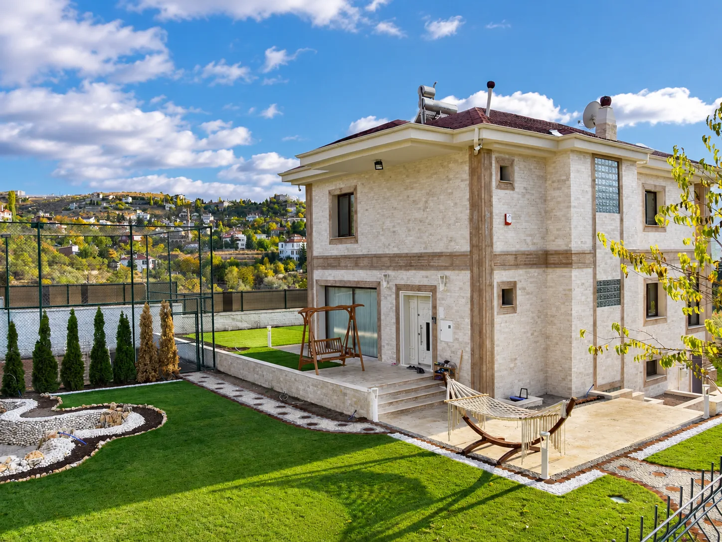Kayseri Villa Cephe ve Peyzaj Tasarımı & Uygulaması iç mimari proje görseli