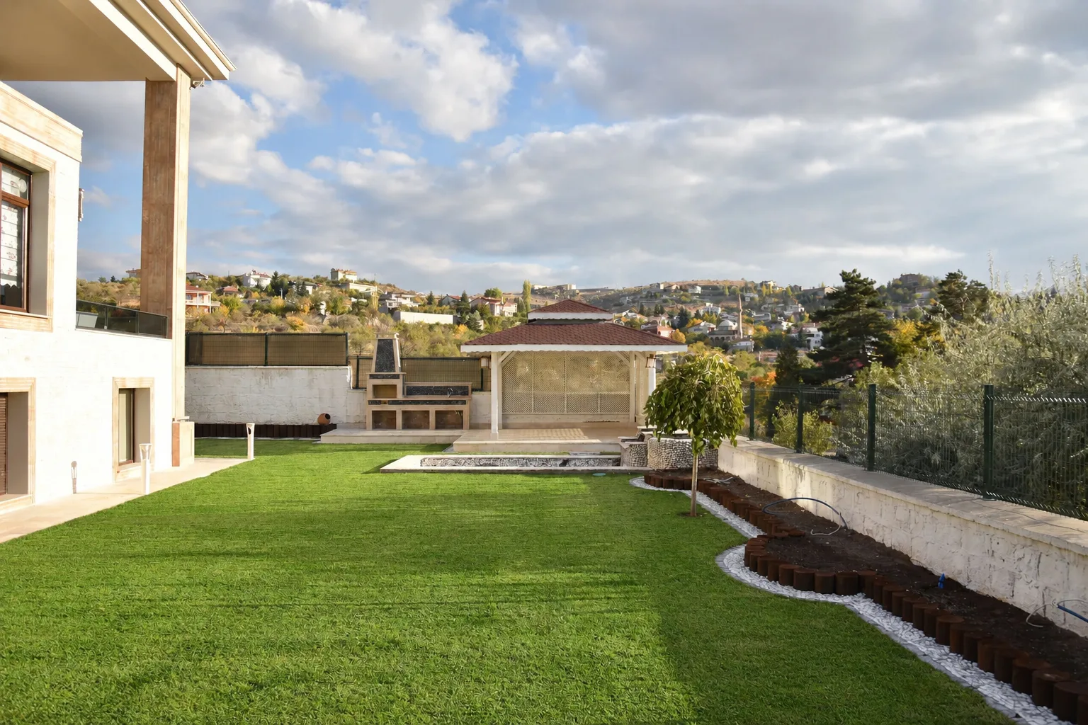 Kayseri Villa Cephe ve Peyzaj Tasarımı & Uygulaması iç mimari proje görseli
